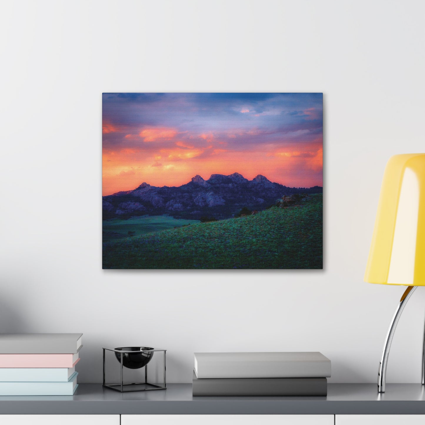 WYOMING: MOUNTAINS AT DAWN Canvas Gallery Wraps