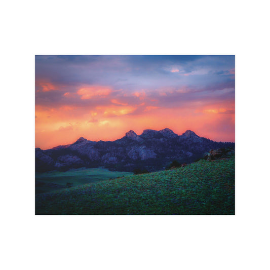 WYOMING PHOTOGRAPH: MOUNTAINS AT DAWN